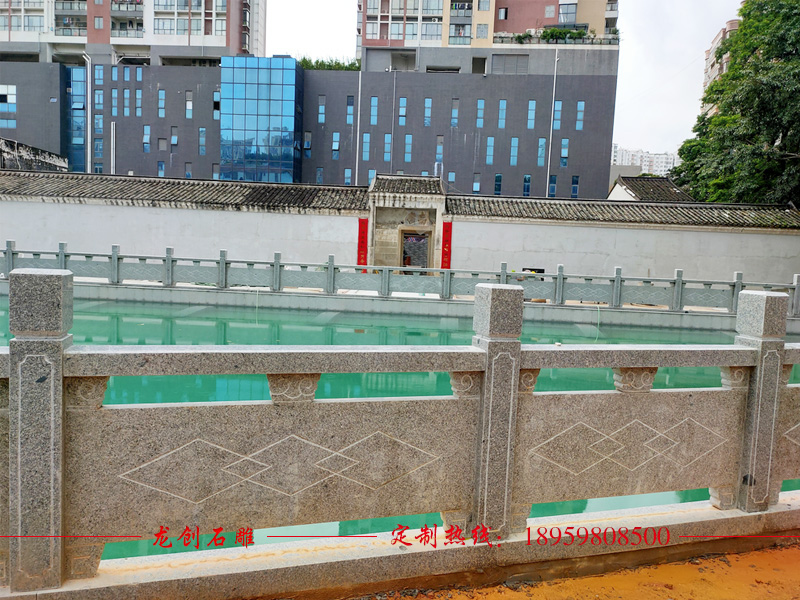 廣東省深圳市龍崗區(qū)石雕魚(yú)塘欄桿制作安裝